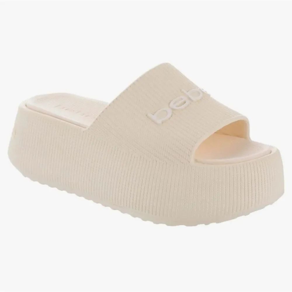 BRAND NEW BEBE  MONIQUE PLATFORM OPEN-TOE WOMEN'S SANDAL